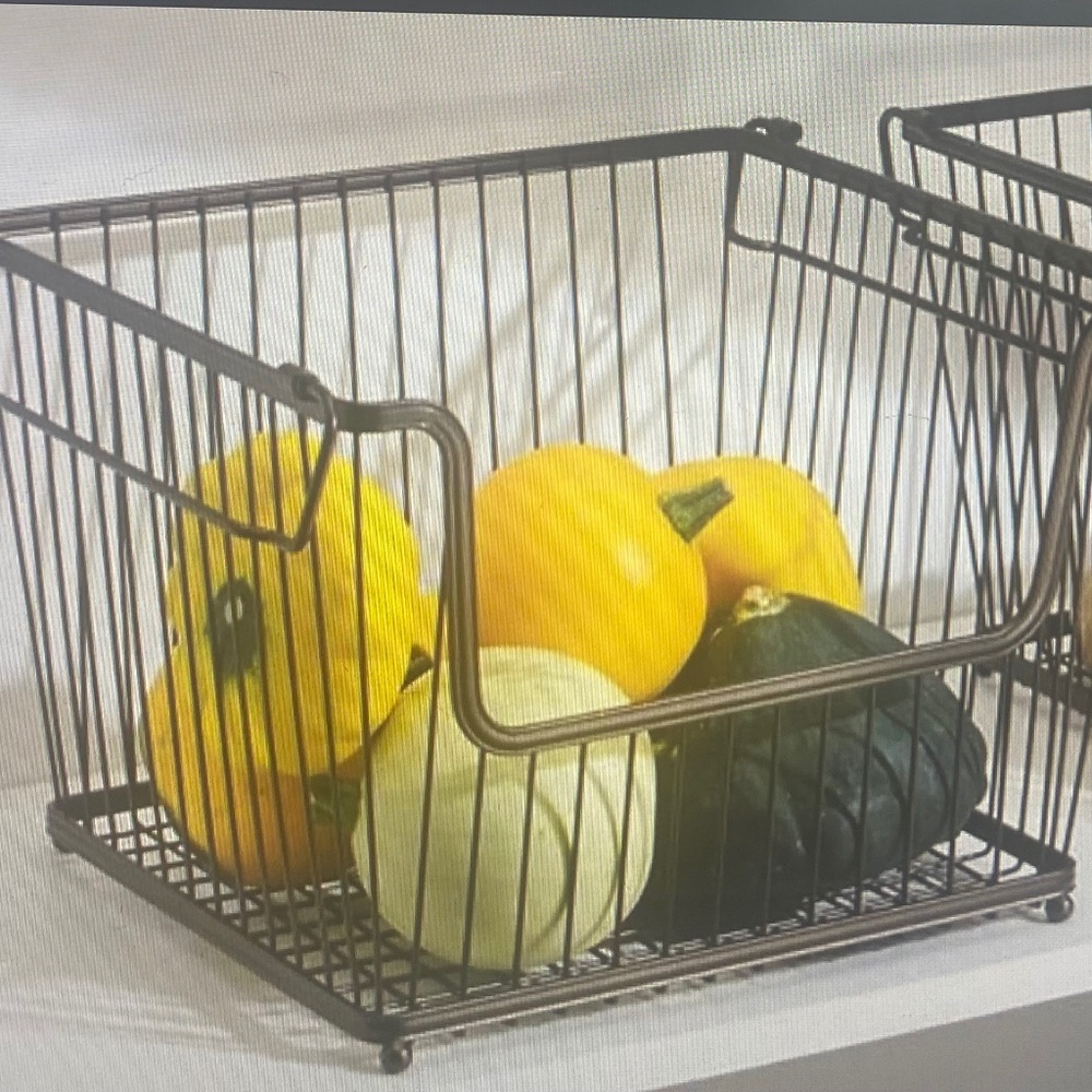M Design Stackable Metal Basket for Kitchen Storage Large Wire Farmhouse Bin (2)